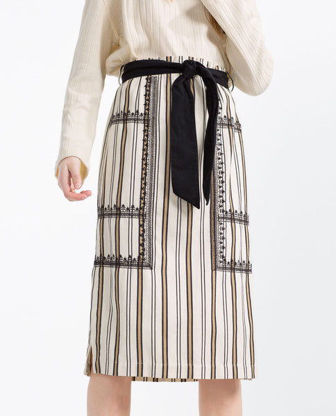 MID LENGTH STRIPED AND EMBROIDERED SKIRT