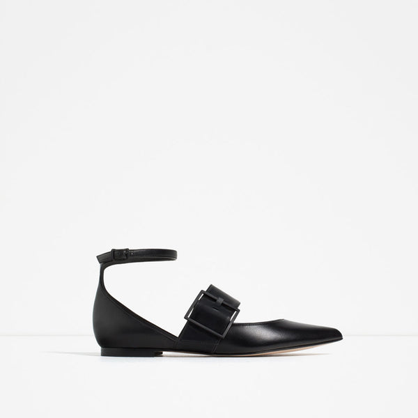 LEATHER BALLERINAS WITH BUCKLE