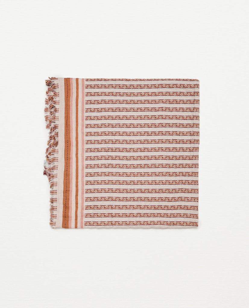 JACQUARD SCARF WITH FRINGING