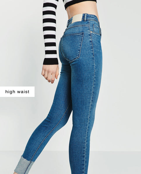 ESSENTIAL FITS JEANS